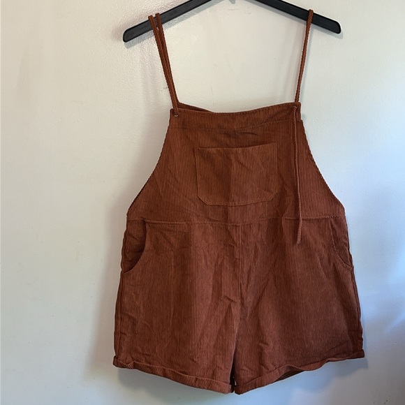NEW WITH TAGS CUPSHE XL CORDUROY TIE STRAP ROMPER - Picture 8 of 11